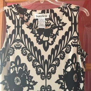 🌟Floral Scroll Detail Sleeveless Dress